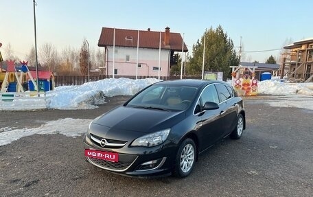 Opel Astra J, 2014 год, 1 150 000 рублей, 2 фотография