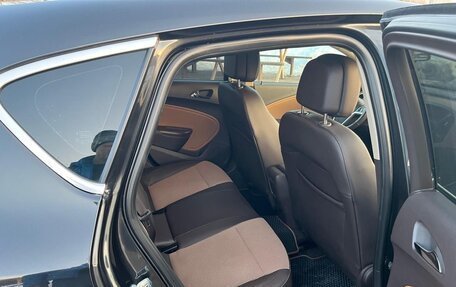 Opel Astra J, 2014 год, 1 150 000 рублей, 9 фотография