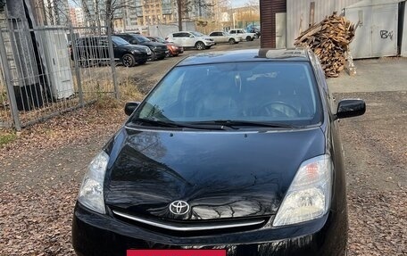 Toyota Prius, 2009 год, 820 000 рублей, 3 фотография