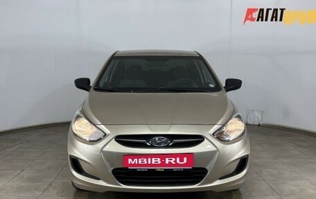 Hyundai Solaris II рестайлинг, 2011 год, 780 000 рублей, 2 фотография