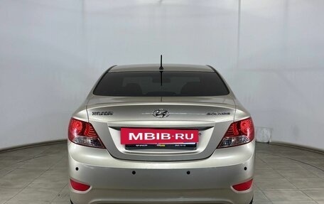 Hyundai Solaris II рестайлинг, 2011 год, 780 000 рублей, 6 фотография