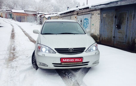 Toyota Camry V40, 2002 год, 370 000 рублей, 1 фотография