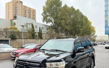 Toyota Land Cruiser 200, 2014 год, 3 160 000 рублей, 1 фотография