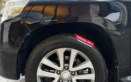 Toyota Land Cruiser 200, 2014 год, 3 160 000 рублей, 6 фотография