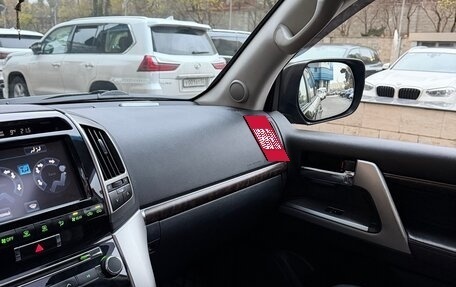 Toyota Land Cruiser 200, 2014 год, 3 160 000 рублей, 20 фотография