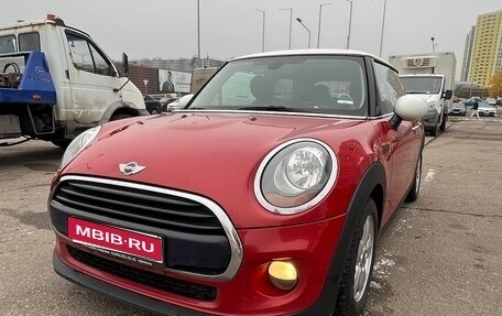 MINI Hatch, 2017 год, 1 300 000 рублей, 1 фотография