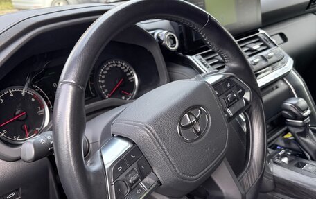 Toyota Land Cruiser, 2021 год, 9 200 000 рублей, 11 фотография