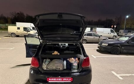 Volkswagen Polo VI (EU Market), 2011 год, 550 000 рублей, 2 фотография