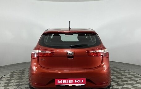 KIA Rio III рестайлинг, 2013 год, 860 000 рублей, 6 фотография