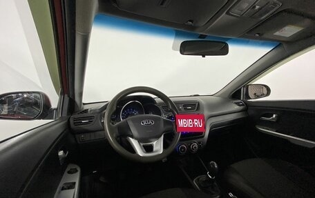 KIA Rio III рестайлинг, 2013 год, 860 000 рублей, 15 фотография