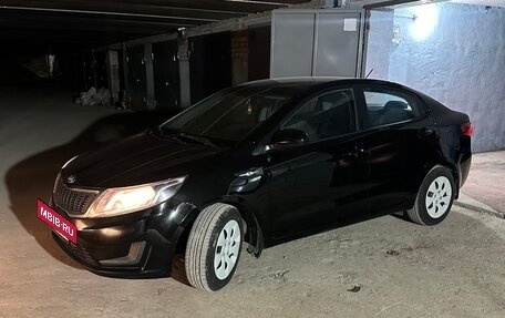 KIA Rio III рестайлинг, 2013 год, 830 000 рублей, 9 фотография