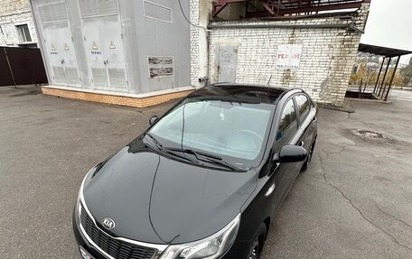 KIA Rio III рестайлинг, 2013 год, 830 000 рублей, 3 фотография