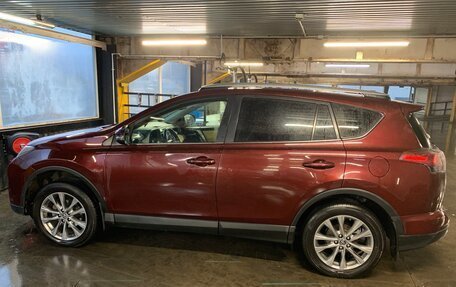 Toyota RAV4, 2019 год, 2 450 000 рублей, 2 фотография