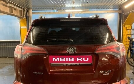 Toyota RAV4, 2019 год, 2 450 000 рублей, 4 фотография