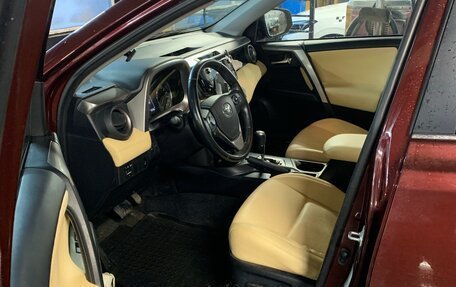 Toyota RAV4, 2019 год, 2 450 000 рублей, 7 фотография