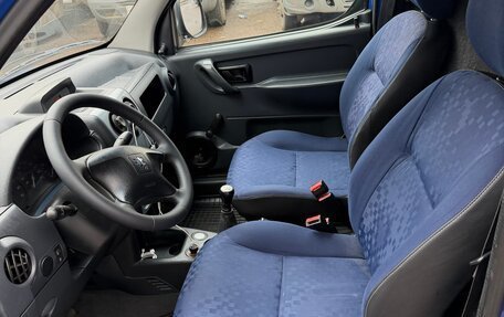 Peugeot Partner II рестайлинг 2, 2011 год, 450 000 рублей, 3 фотография