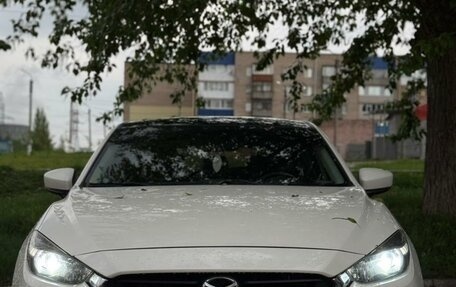 Mazda 3, 2018 год, 1 750 000 рублей, 5 фотография