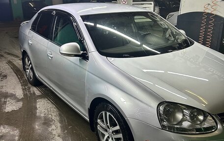 Volkswagen Jetta VI, 2006 год, 550 000 рублей, 2 фотография
