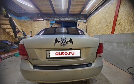 Volkswagen Polo VI (EU Market), 2013 год, 800 000 рублей, 4 фотография