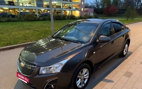 Chevrolet Cruze II, 2012 год, 890 000 рублей, 5 фотография