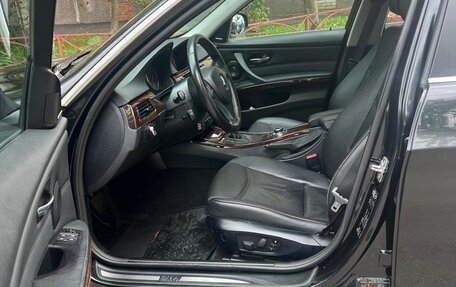 BMW 3 серия, 2011 год, 1 690 000 рублей, 16 фотография