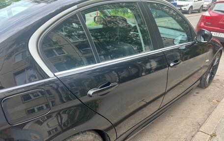 BMW 3 серия, 2011 год, 1 690 000 рублей, 11 фотография