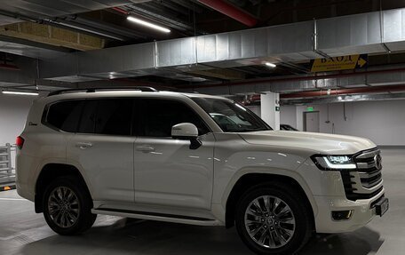 Toyota Land Cruiser, 2022 год, 11 800 000 рублей, 3 фотография