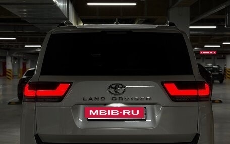 Toyota Land Cruiser, 2022 год, 11 800 000 рублей, 10 фотография