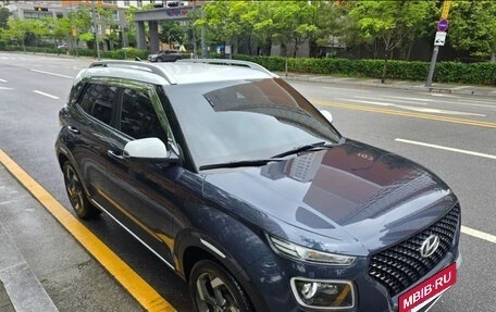 Hyundai Venue I, 2021 год, 1 700 000 рублей, 3 фотография