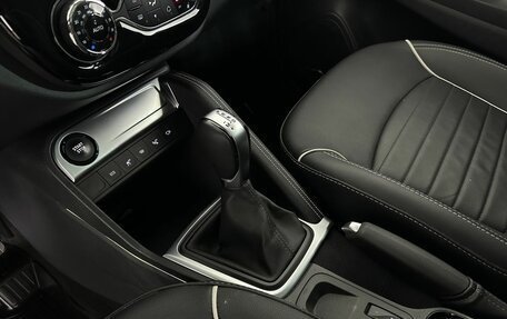 Renault Kaptur I рестайлинг, 2021 год, 1 870 000 рублей, 13 фотография