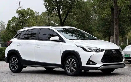 Toyota Yaris XP150 рестайлинг, 2022 год, 1 550 069 рублей, 1 фотография