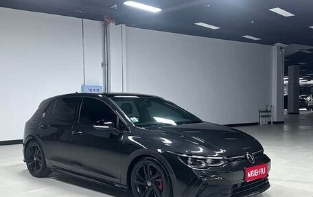 Volkswagen Golf VIII, 2022 год, 1 860 000 рублей, 1 фотография