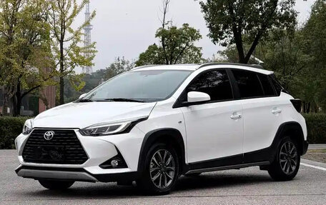 Toyota Yaris XP150 рестайлинг, 2022 год, 1 550 069 рублей, 3 фотография