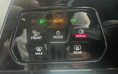 Volkswagen Golf VIII, 2022 год, 1 860 000 рублей, 9 фотография