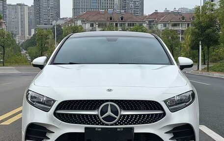 Mercedes-Benz A-Класс, 2022 год, 2 060 000 рублей, 2 фотография