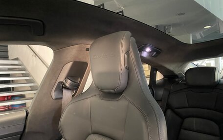 Porsche Taycan I, 2021 год, 12 500 000 рублей, 14 фотография