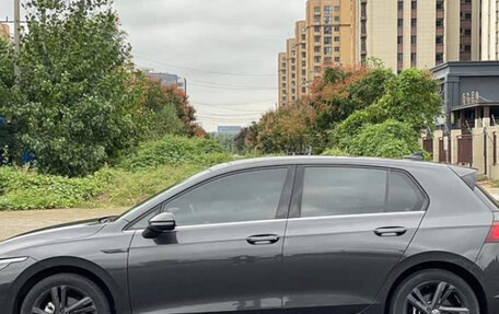 Volkswagen Golf VIII, 2022 год, 1 720 000 рублей, 4 фотография