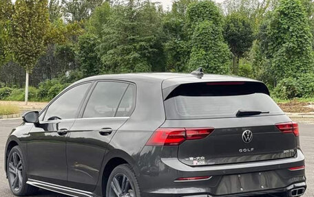 Volkswagen Golf VIII, 2022 год, 1 720 000 рублей, 6 фотография