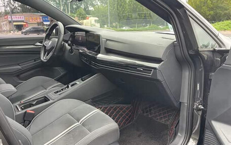 Volkswagen Golf VIII, 2022 год, 1 720 000 рублей, 11 фотография