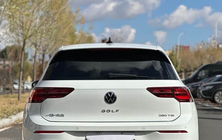 Volkswagen Golf VIII, 2021 год, 1 935 000 рублей, 4 фотография