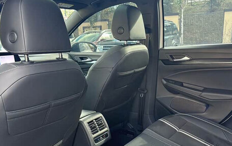 Volkswagen Golf VIII, 2021 год, 1 935 000 рублей, 10 фотография