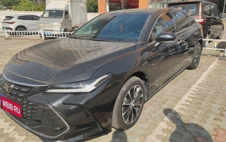 Toyota Avalon, 2023 год, 3 100 000 рублей, 1 фотография