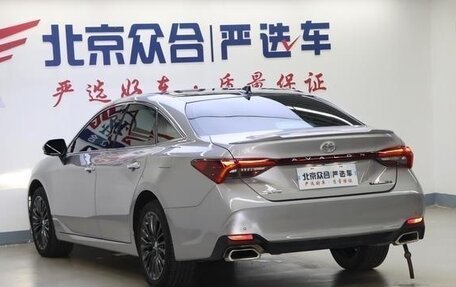 Toyota Avalon, 2023 год, 3 600 000 рублей, 4 фотография