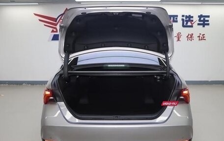 Toyota Avalon, 2023 год, 3 600 000 рублей, 6 фотография