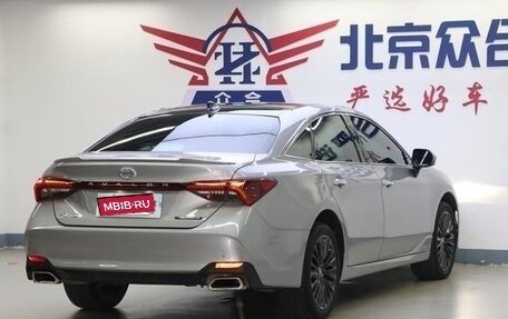 Toyota Avalon, 2023 год, 3 600 000 рублей, 2 фотография