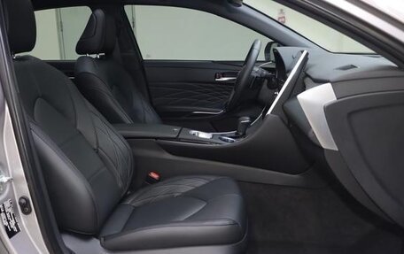 Toyota Avalon, 2023 год, 3 600 000 рублей, 12 фотография