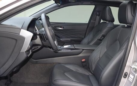 Toyota Avalon, 2023 год, 3 600 000 рублей, 10 фотография