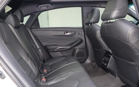 Toyota Avalon, 2023 год, 3 600 000 рублей, 13 фотография