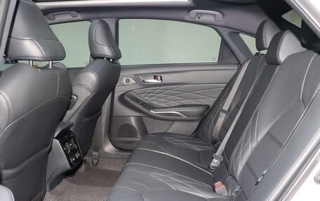 Toyota Avalon, 2023 год, 3 600 000 рублей, 18 фотография