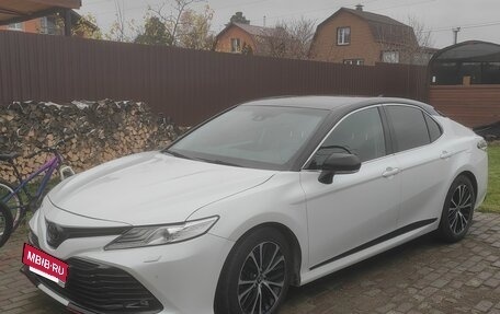 Toyota Camry, 2020 год, 2 900 000 рублей, 8 фотография